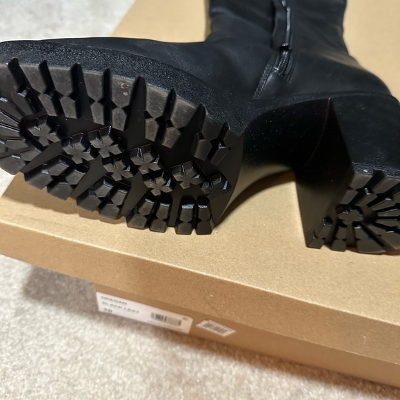 Tall Steve Madden Boots - Picture 3 of 6